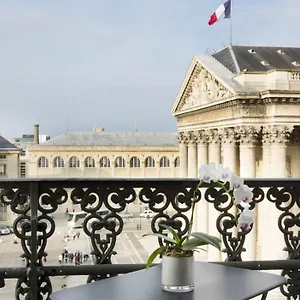 Les Dames Du Pantheon **** Paris
