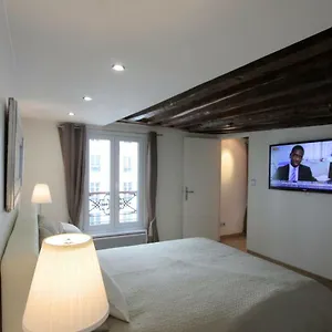 Apartment Superbe